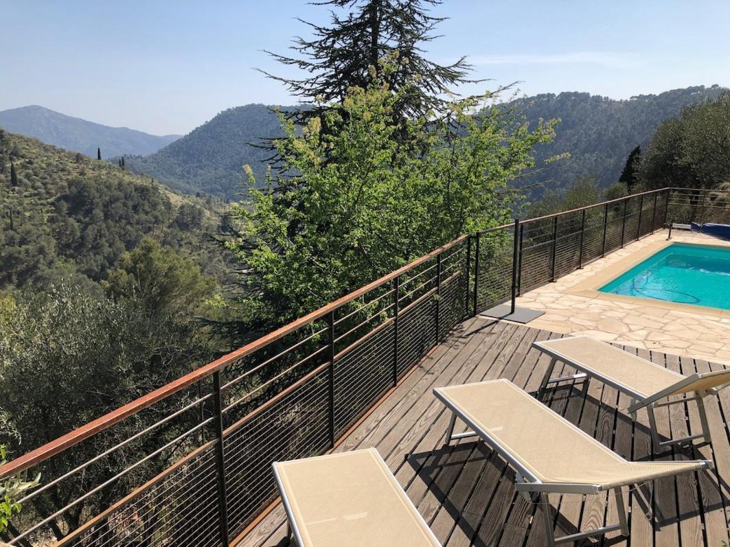 Vila Les Figaires L'Escarene Exteriér fotografie